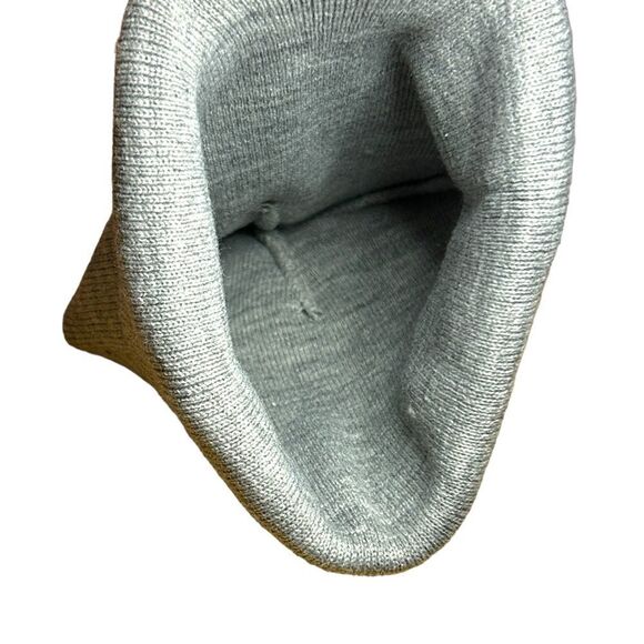 David and Young Be Kind Beaded Light Gray Knit Stretch Beanie Cap Winter Hat NWT - Picture 9 of 13